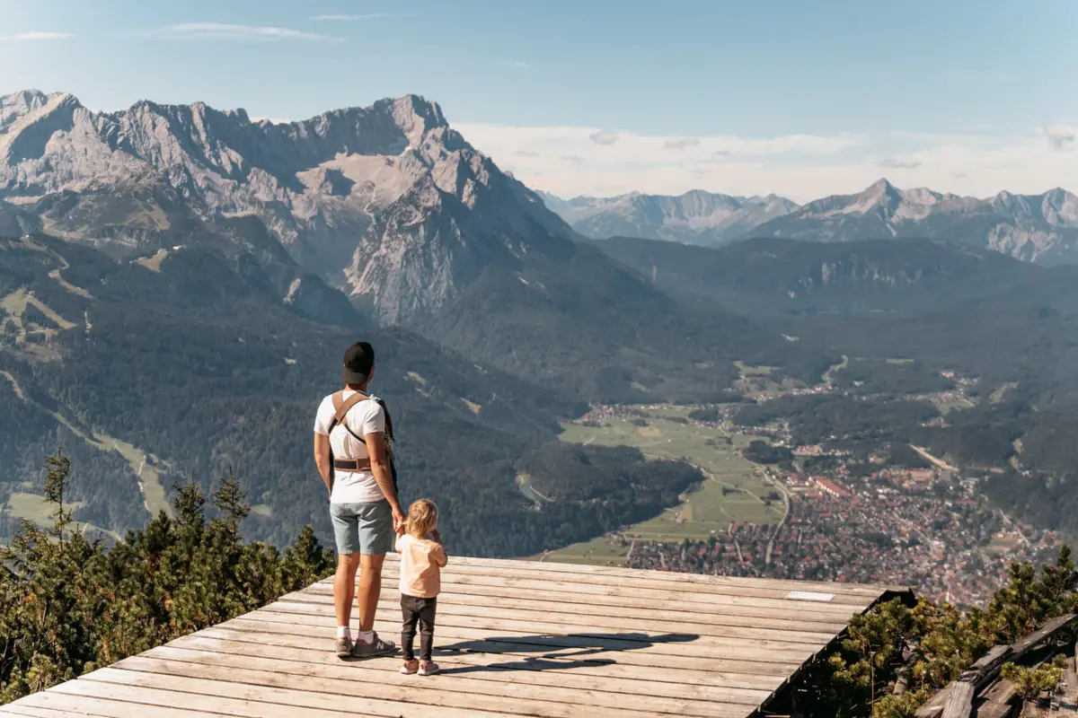 Uitstapje vanuit het familiehotel in Garmisch-Partenkirchen naar de bergen.